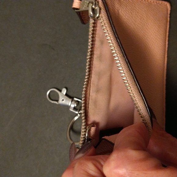 VGUC. Coach blush pink card holder / keychain. - Picture 7 of 8